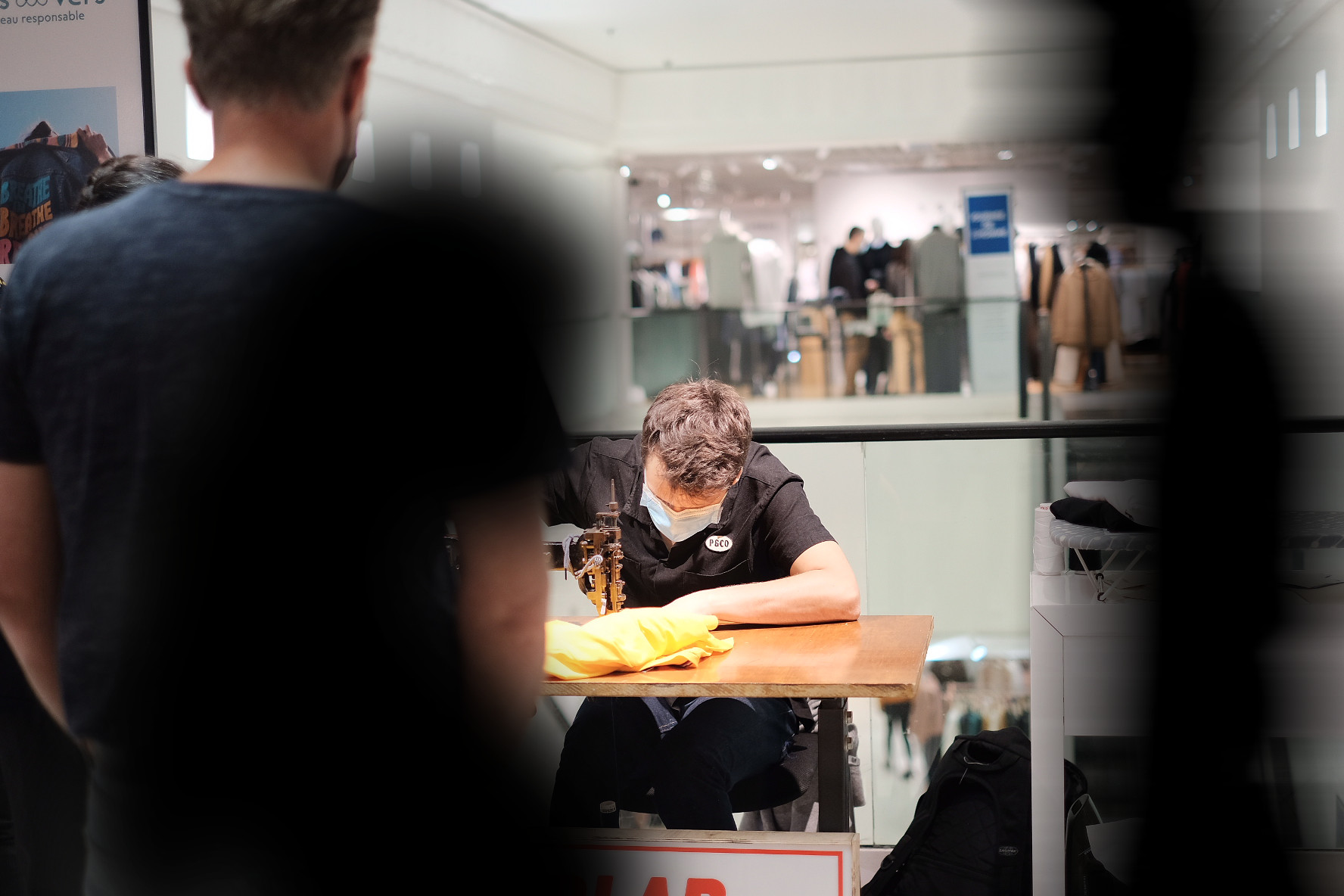 etienne live embroidery